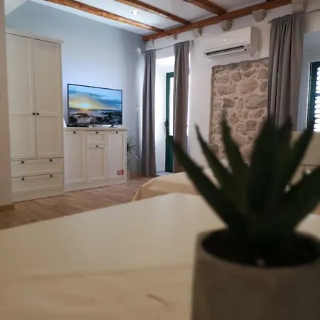 Nocturno * Dubrovnik