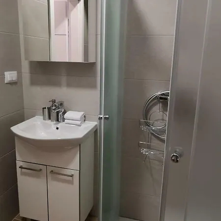 Nocturno Apartament *